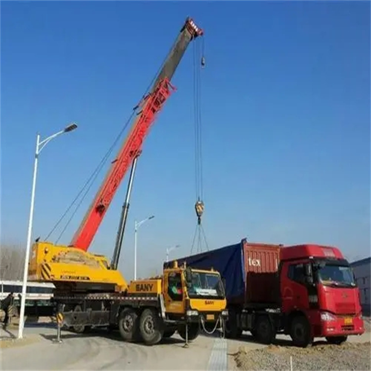 辛集吊车出租吊装大件的时候的注意事项